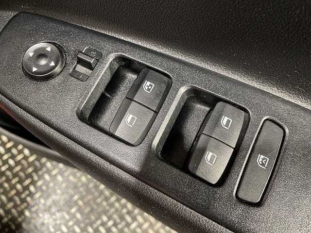 Hyundai i10 1.0 MPi Premium 5dr 4(2020)