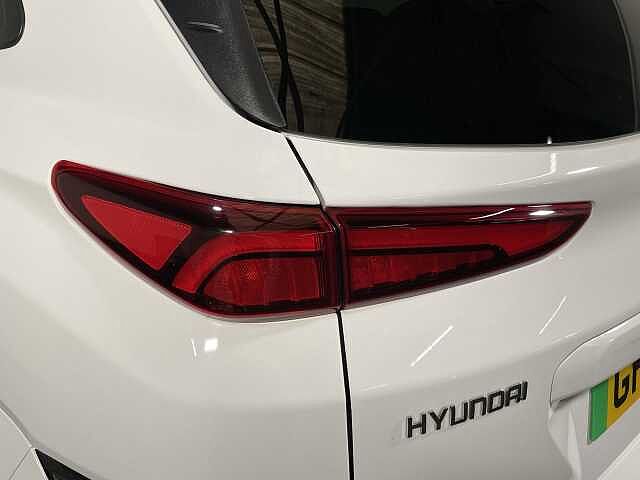 Hyundai KONA 150kW Premium 64kWh 5dr Auto
