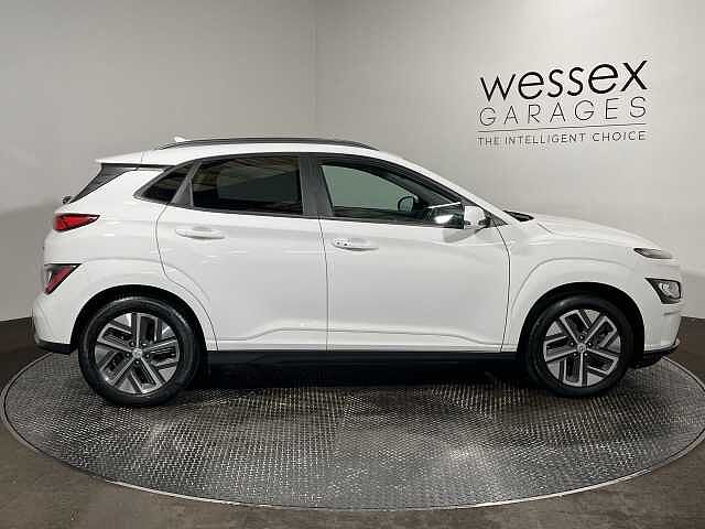 Hyundai KONA 150kW Premium 64kWh 5dr Auto