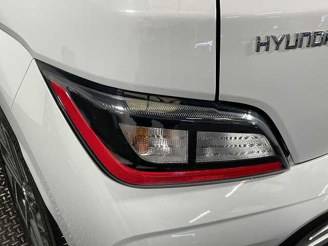 Hyundai KONA 100kW SE Connect 39kWh 5dr Auto
