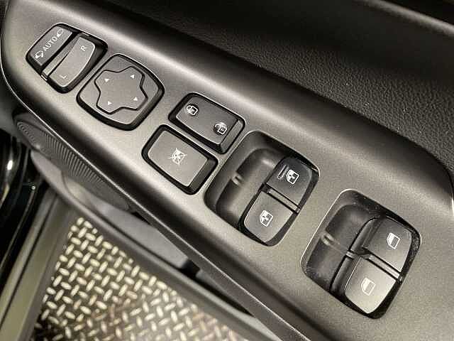 Hyundai KONA 150kW Premium 64kWh 5dr Auto