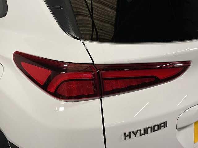 Hyundai KONA 1.0 TGDi 48V MHEV Premium 5dr