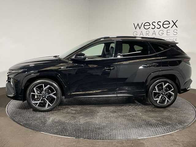 Hyundai TUCSON 1.6T Hybrid N Line 5dr Auto Black