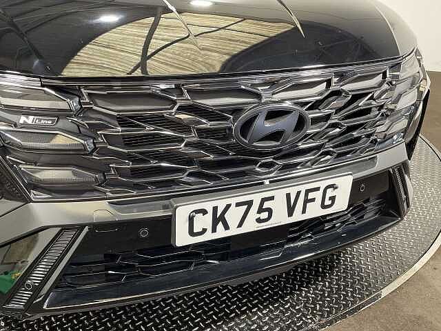 Hyundai TUCSON 1.6T Hybrid N Line 5dr Auto Black