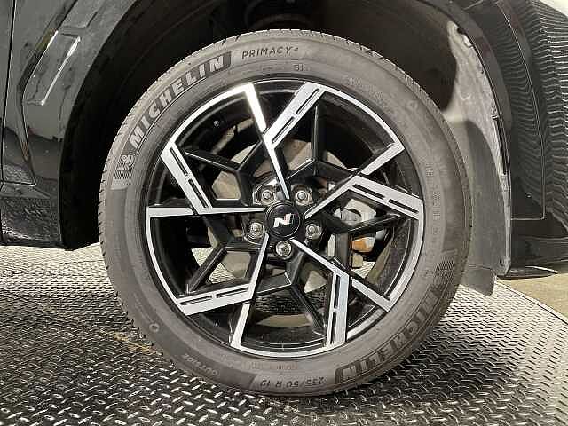 Hyundai TUCSON 1.6T Hybrid N Line 5dr Auto Black