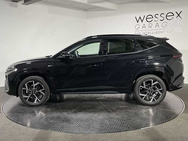 Hyundai TUCSON 1.6T Hybrid N Line 5dr Auto Black