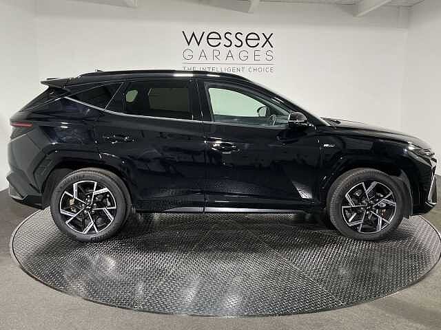 Hyundai TUCSON 1.6T Hybrid N Line 5dr Auto Black