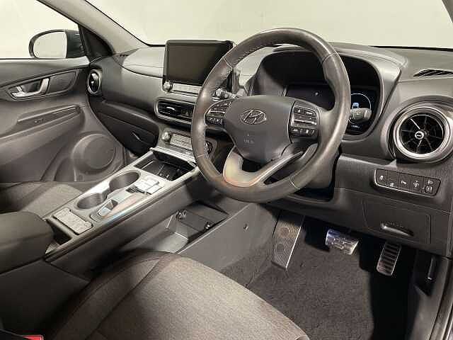 Hyundai KONA 100kW Premium 39kWh 5dr Auto
