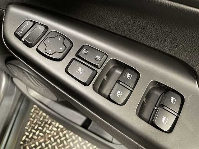 Hyundai KONA 100kW Premium 39kWh 5dr Auto