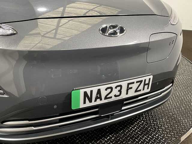 Hyundai KONA 100kW Premium 39kWh 5dr Auto