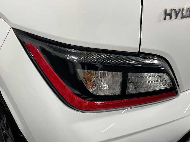 Hyundai KONA 100kW SE Connect 39kWh 5dr Auto