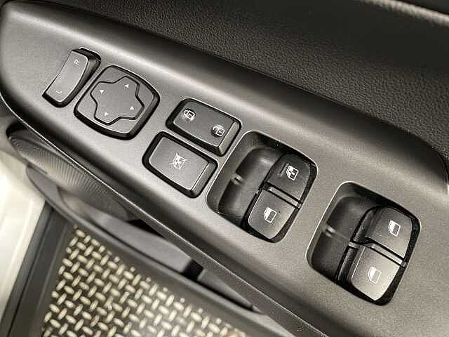 Hyundai KONA 100kW SE Connect 39kWh 5dr Auto
