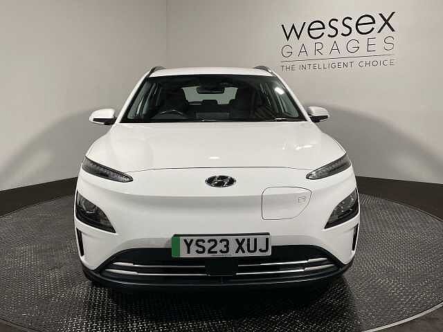 Hyundai KONA 100kW SE Connect 39kWh 5dr Auto