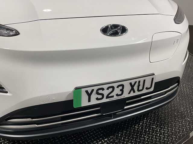 Hyundai KONA 100kW SE Connect 39kWh 5dr Auto