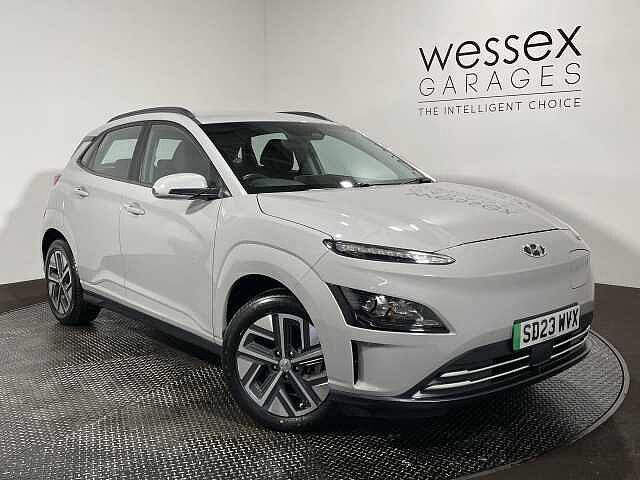 Hyundai KONA 100kW SE Connect 39kWh 5dr Auto