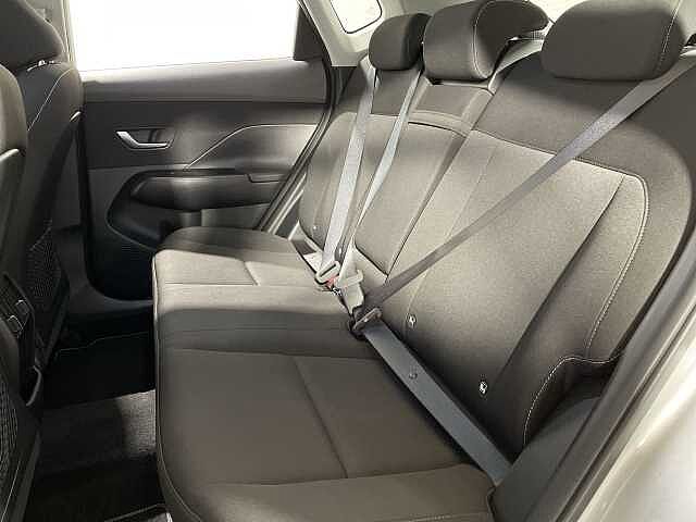 Hyundai KONA 1.6T 138 Advance 5dr